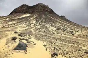 Bahariya Oasis 3 Day Tour from Cairo | Desert Safari