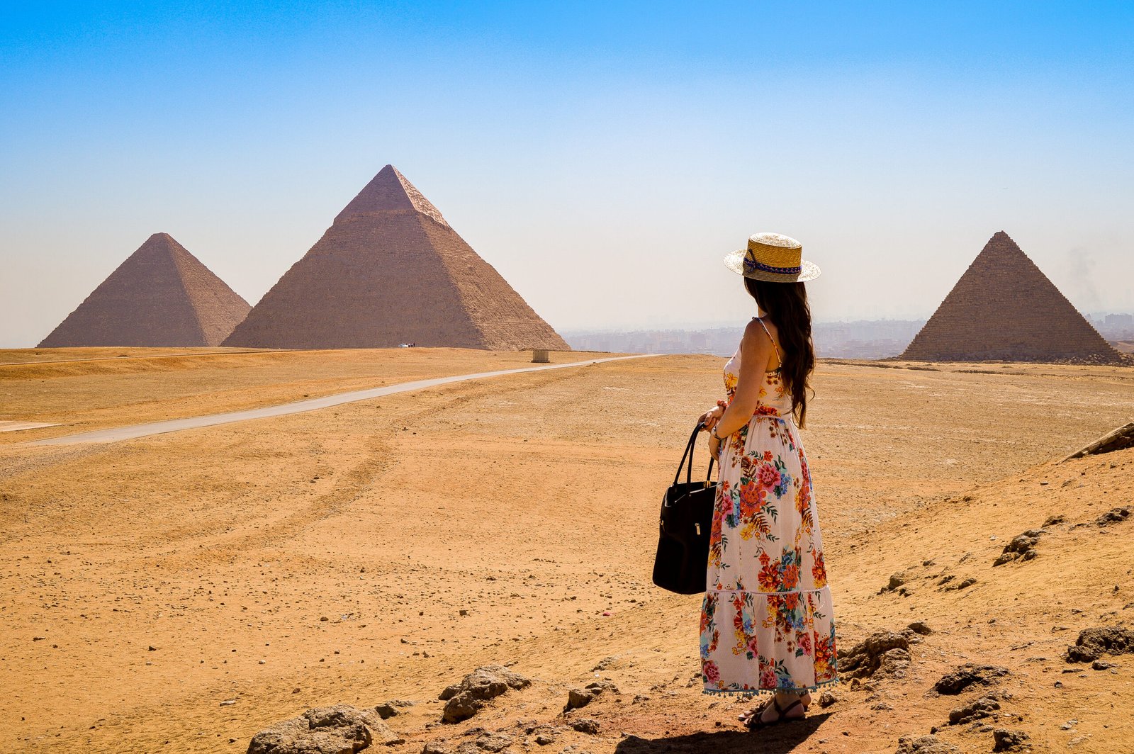 Pyramids of Giza ,1 of Gem in Egypt : Why the Pyramids Still Captivate the World